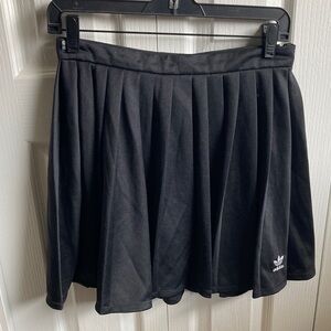 adidas Black Skater Tennis-Inspired Skirt